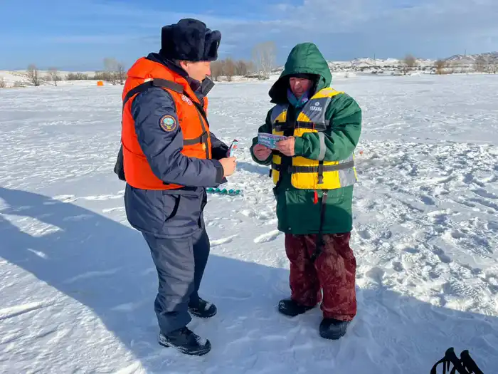 Опасность выхода на неокрепший лед: МЧС Казахстана усиливает профилактическую работу среди населения {city2}