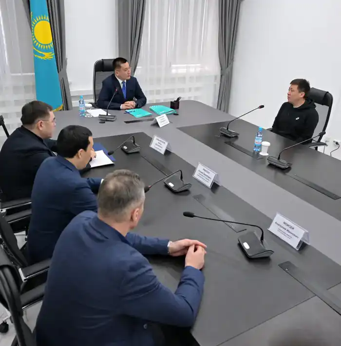 Жители Павлодара озвучили важные вопросы на личном приеме у акима области Асаина Байханова {city2}