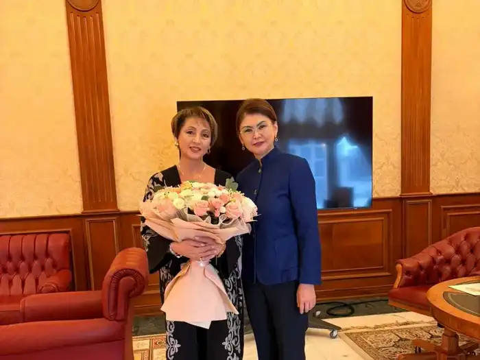 Алтынай Асылмуратова отмечает юбилей, вдохновляя новое поколение артистов {city2}