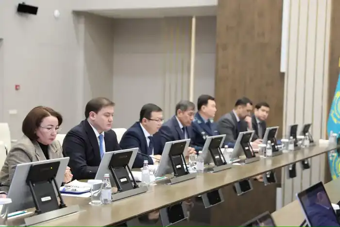 Ақтөбе жастары: 2026 жылға жаңа мүмкіндіктер! {city2}