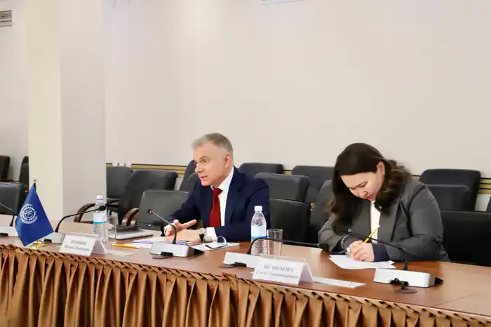 Корабль социального партнерства: курс на справедливость в трудовых отношениях Казахстана {city2}