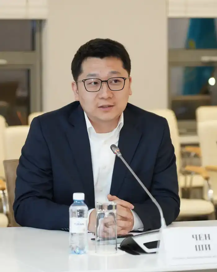 В ТУРКЕСТАНЕ ПРОВЕДЕНЫ ПЕРЕГОВОРЫ ПО ОТКРЫТИЮ ЛОГИСТИЧЕСКОГО ЦЕНТРА ДЛЯ ПЕРЕВОЗКИ ТОВАРОВ В ЕВРОПУ (3)