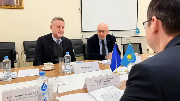 Казахстан и МАГАТЭ обсуждают развитие радиационной медицины и сотрудничество в ядерной медицине {city2}