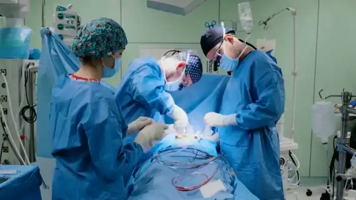 Операция на сердце ребёнка в Караганде по ОСМС редкий порок сердца высокотехнологичная методика {city2}