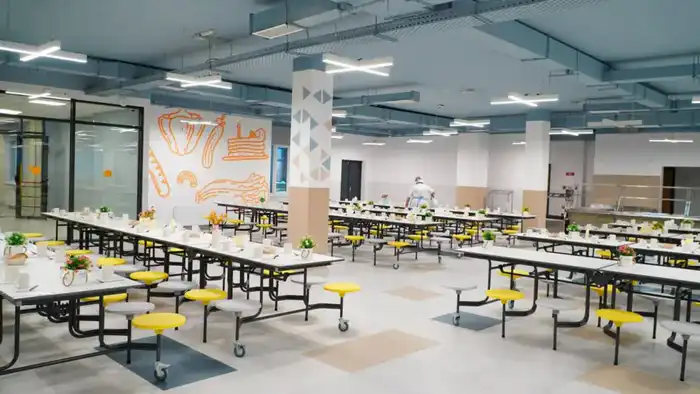 В Акмолинской области завершена ликвидация трехсменных и аварийных школ {city2}