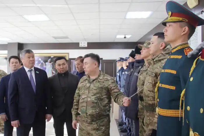 Когда депутаты и военные поют одну песню! {city2}