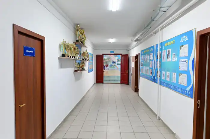 Аким области посетил спортивные объекты в селе Бескарагай (5)