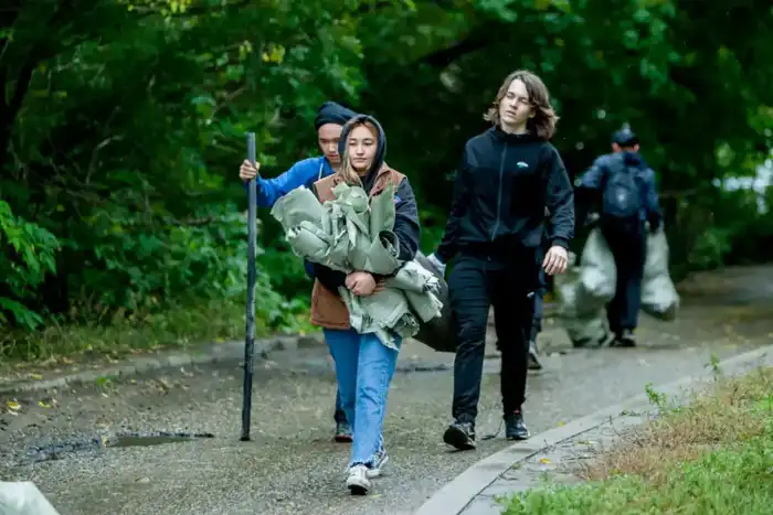 Экологический бум в Восточном Казахстане: достижения программы «Таза Қазақстан» к 2025 году {city2}