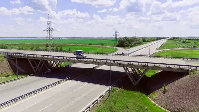 Введение нового нормативного регулирования по проектированию и ремонту мостов в Казахстане для повышения безопасности инфраструктуры {city2}