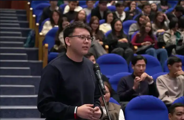 «Закон и порядок»: как противостоять кибепреступлениям и интернет-мошенникам рассказали студентам столичного вуза (2)