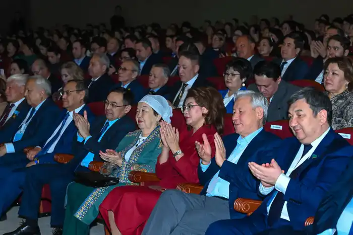 Музыка земли: гала-концерт в честь 80-летия Шомишбая Сариева {city2}