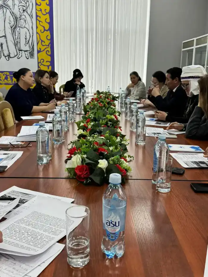 Архив и гиды наладили партнерство: история Астаны будет представлена туристам в новом формате (2)