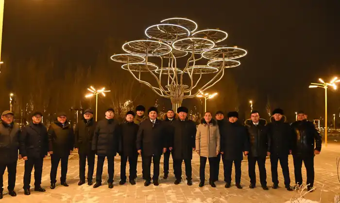 Глава региона ознакомился с ходом реконструкции Президентского парка (6)