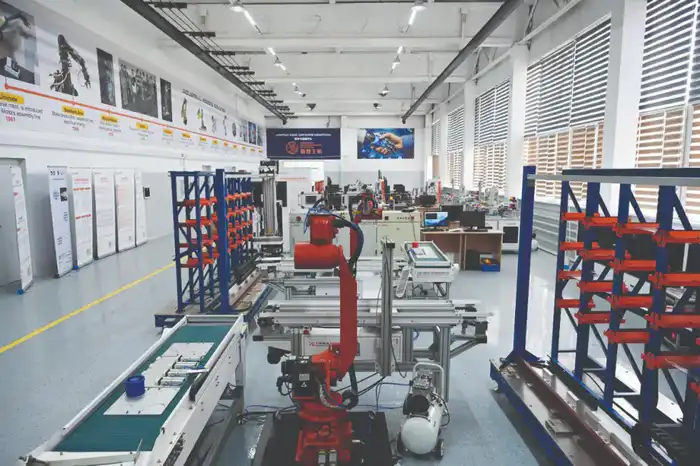 Развитие науки в Казахстане: влияние инвестиций КазНУ на научную инфраструктуру и технологический прогресс страны {city2}