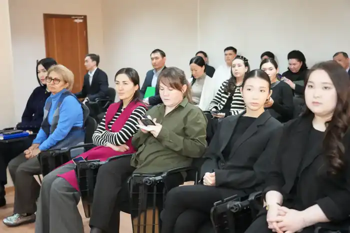 Финансовая грамотность: проведена лекция для сотрудников Министерства (2)