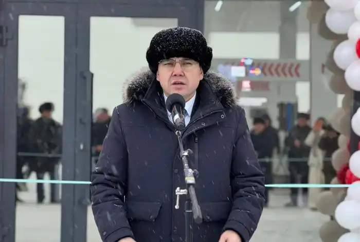 Новый автозаправочный комплекс в Абайском районе: шаг к развитию региона и улучшению условий для путешественников {city2}