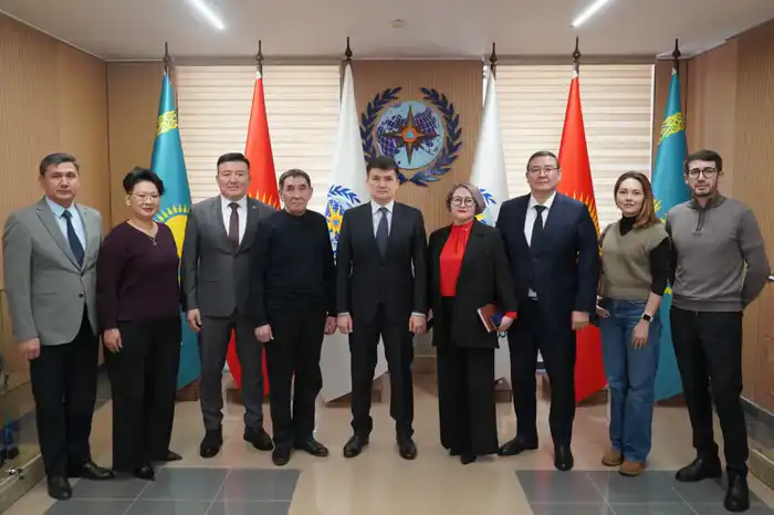 В Алматы обсуждены вопросы развития региональной системы раннего оповещения (2)