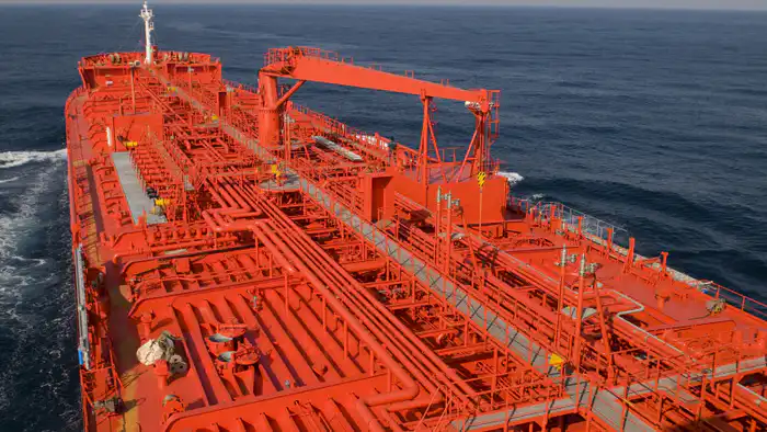 Танкер MATILDA под атакой: нефть Казахстана в опасности {city2}