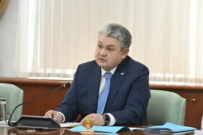 Казахстан и Израиль заинтересованы в выводе двустороннего сотрудничества на новый уровень {city2}