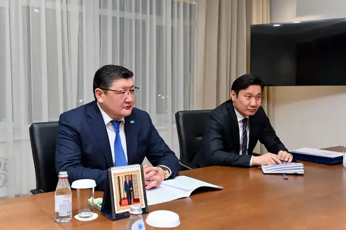 Аким области встретился с представителями интеллигенции и аксакалами региона (4)