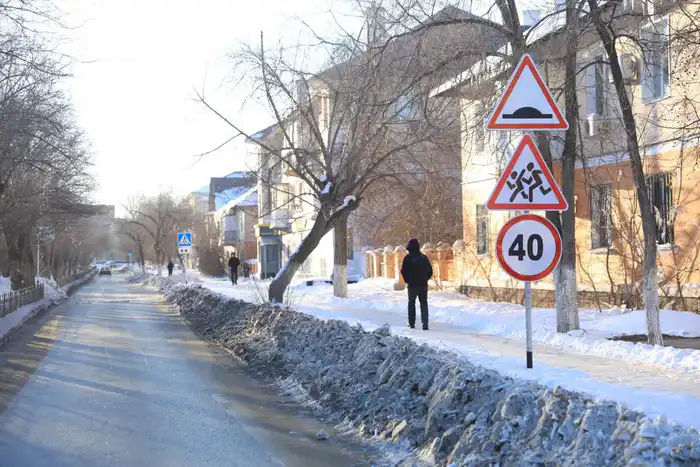 Контроль уборки снега и зимнего содержания в микрорайоне Есет батыра {city2}