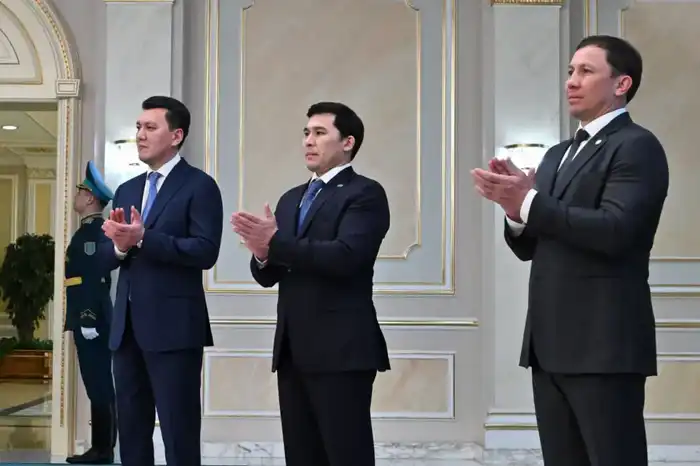 Президент отметил, что наши спортсмены достойно выступают и поднимаются на пьедестал почета на многочисленных соревнованиях (2)