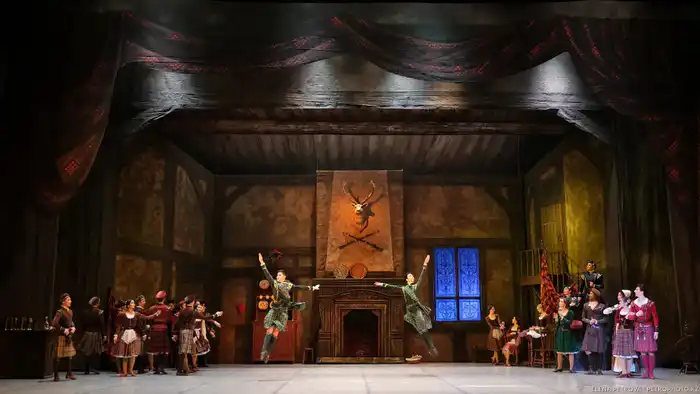 Культурный обмен: казахская балетная труппа впервые выступит в Сингапуре {city2}