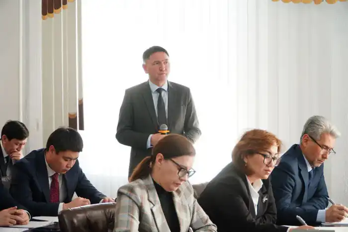 Марат Ахметжанов: Строя мосты к светлому будущему Аршалынского района {city2}