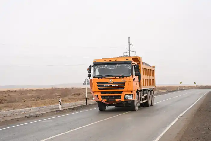 Аким области Нурлыбек Налибаев и депутаты проверили ход капитального ремонта автодороги «Шиели-Тайконыр» {city2}