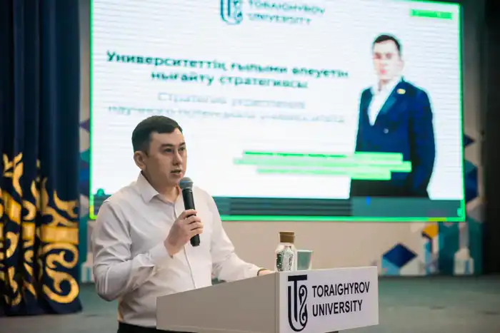 В Торайгыров университете прошла Зимняя школа для молодых ученых (9)