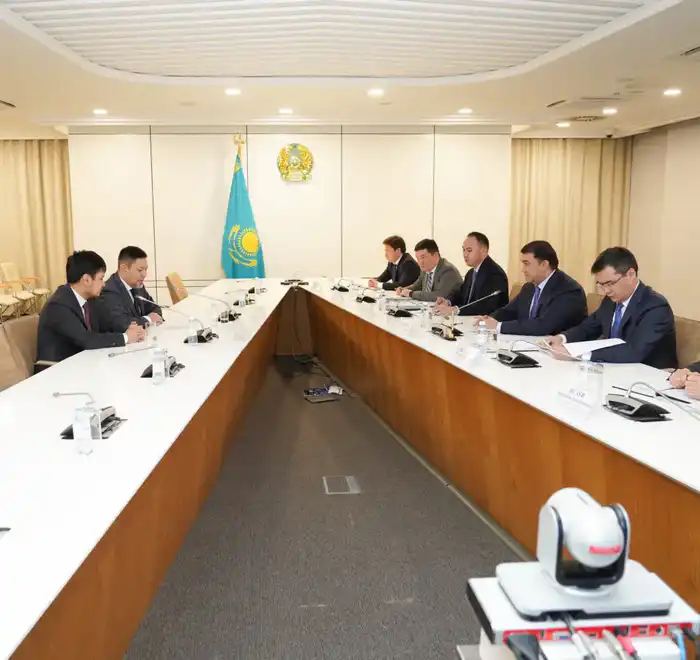 В Туркестанской области запускается крупнейший в стране промышленный тепличный комплекс, способствующий агропромышленному развитию и продовольственной безопасности. {city2}