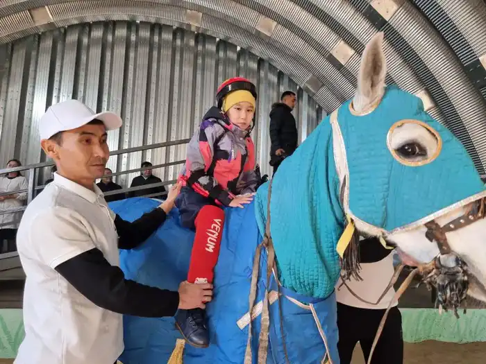 В Жетісу функционирует 9 реабилитационных центров для детей с особыми потребностями, где ежегодно получают помощь около 800 детей. {city2}