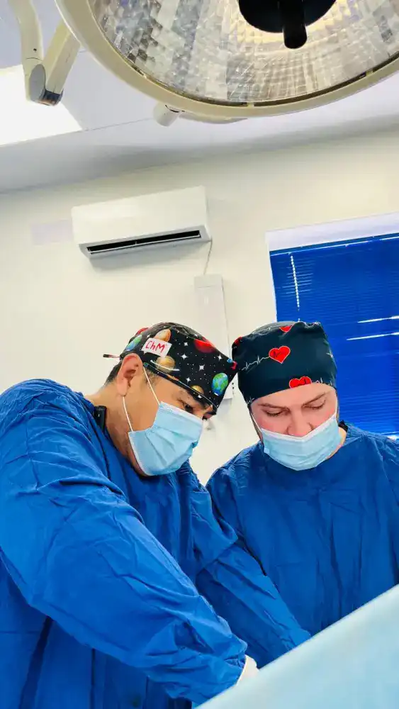 В Шымкенте успешно проведены около 600 сложных ортопедических операций в 2022 году {city2}