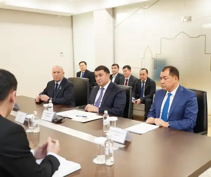 Открытие завода по производству спортивной одежды в Туркестане: новые возможности для международного сотрудничества {city2}