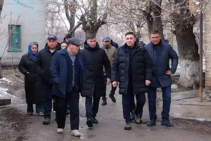 ЗЕЛЁНАЯ БАЛКА: СЕМЬИ ВЕТХОГО ЖИЛЬЯ ПЕРЕСЕЛИЛИ В ШЫМКЕНТЕ (5)