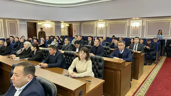 Общественный совет Западно-Казахстанской области обсудил бюджетный контроль и социальное развитие {city2}