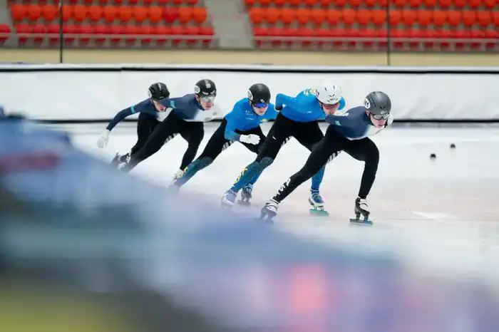 Абзал Ажигалиев: моя цель – завоевать медаль на Олимпиаде Милан-2026 (8)