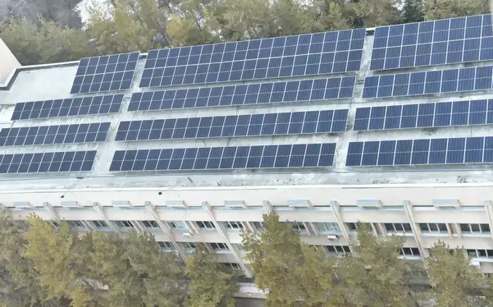 Солнечные панели установлены на крыше учебных корпусов КазНУ {city2}