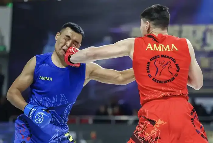 Казахстанский военнослужащий стал чемпионом Азии по ММА {city2}