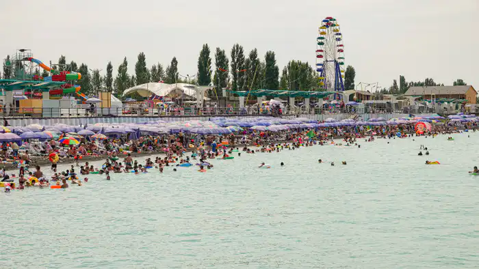 Токаев: Казахстану нужно побороть лень для туризма {city2}