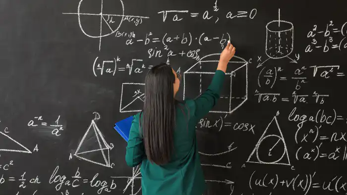 Министр просвещения Казахстана Жулдыз Сулейменова о перспективах объединения школьных предметов естественно-математического цикла {city2}