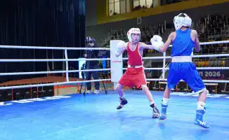 В Уральске началась битва за боксерские титулы среди юных чемпионов