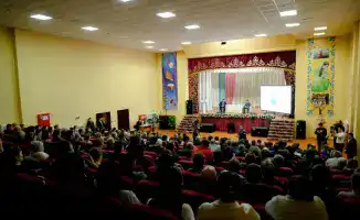 Аким области обсудил с жителями проблемы дорог и благоустройства во время рабочей поездки в Чистопольский сельский округ