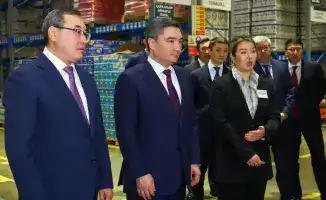 Премьер-министр Казахстана ознакомился с инвестиционными проектами в Алматинской области и их влиянием на экспорт и рабочие места
