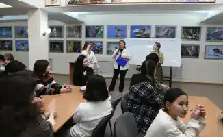 Мероприятие «Вне сети» в Астане: празднование Международного дня без интернета с акцентом на живое общение