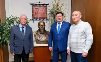 Встреча акима области с учеными: новые шаги к сохранению культурного наследия региона