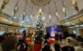 Новогодний праздник для 400 детей в Алматы