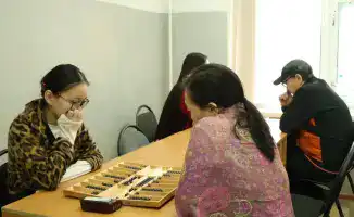 Областной чемпионат по тоғызқұмалақ в Усть-Каменогорске с участием 28 спортсменов