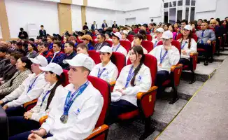 Итоги Года рабочих профессий в Алматинской области 41 колледж 22000 студентов