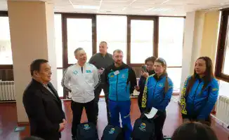 Аким области Марат Ахметжанов поддержал лыжниц Казахстана перед Олимпийскими играми
